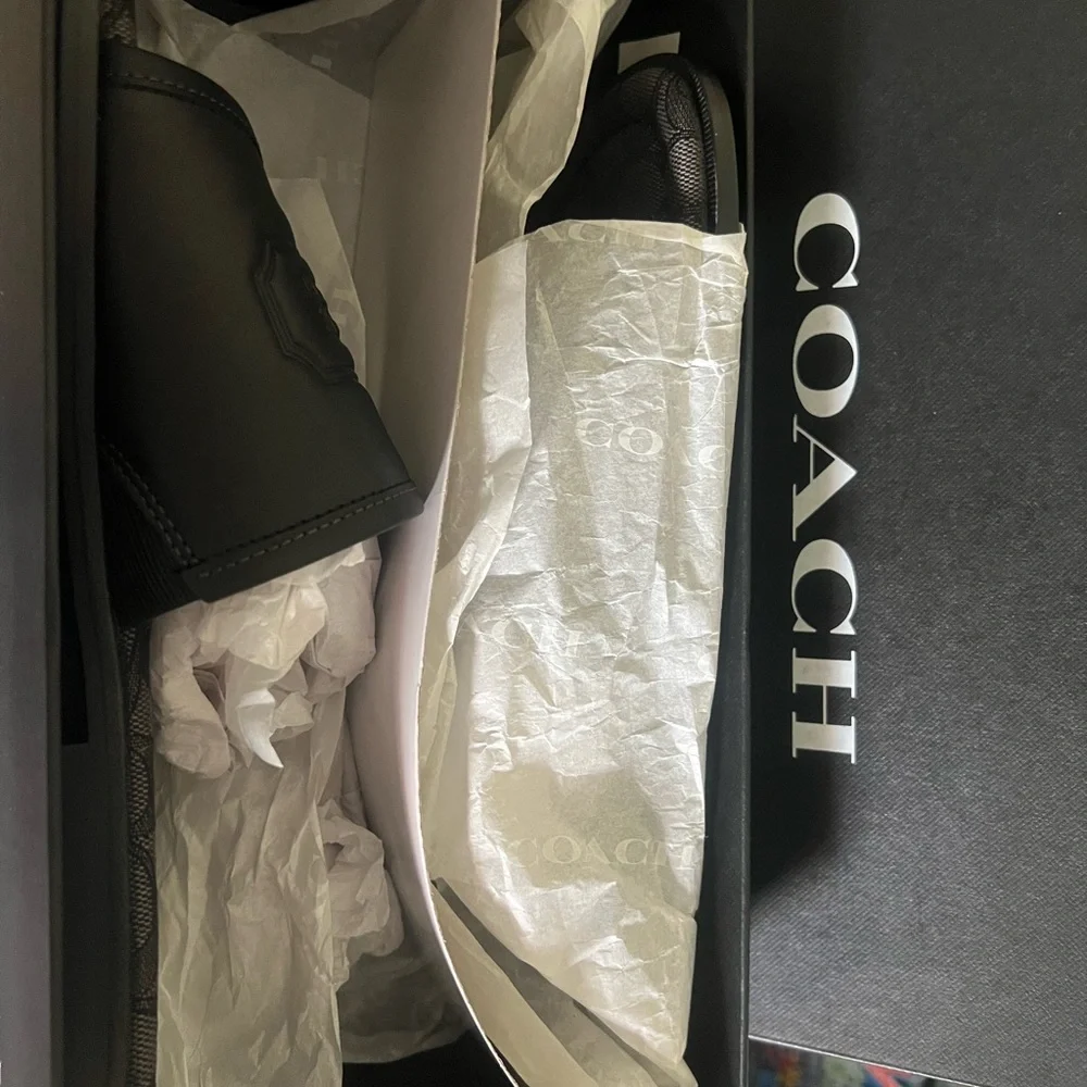 Unisex Sandals - Picture 6 of 6